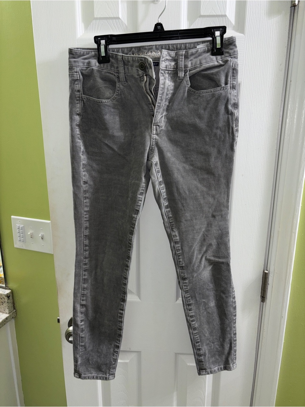 American Eagle Outfitters Women’s Grey Skinny Jeans